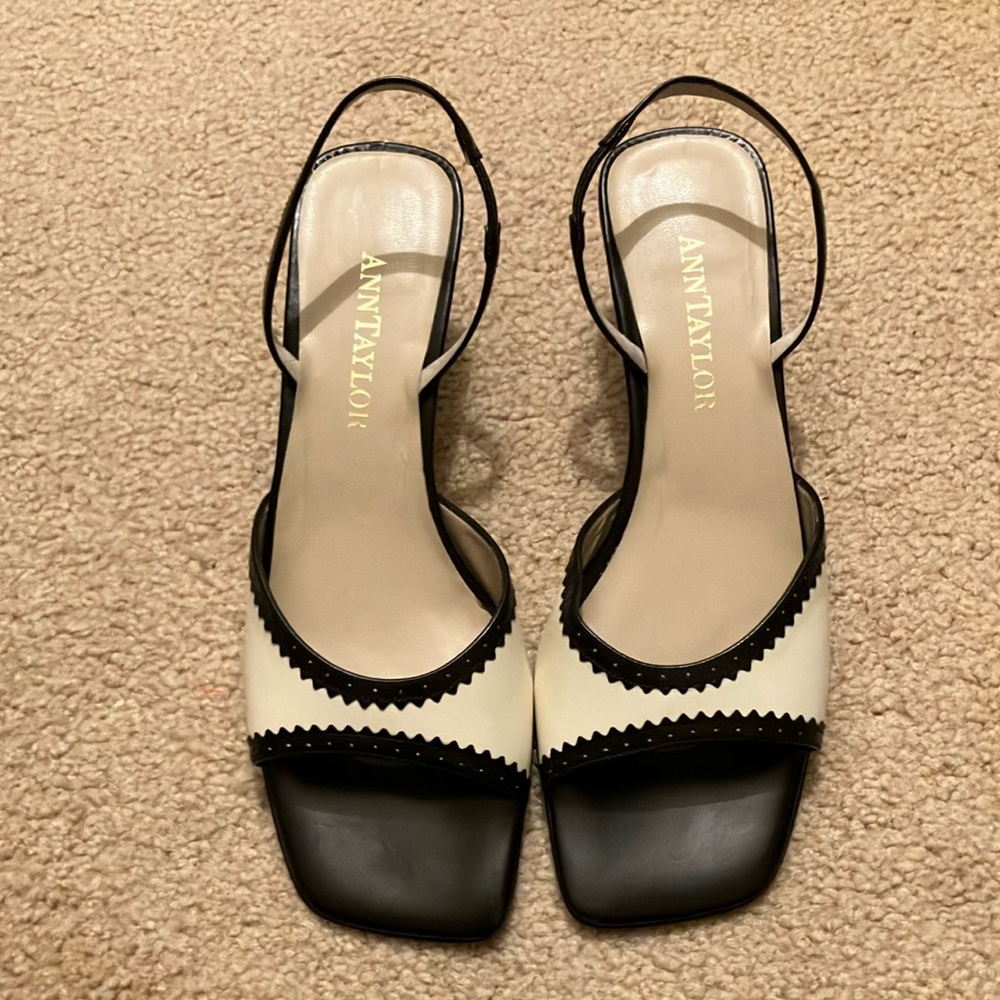 Ann Taylor open toe slingbacks sandal NWT